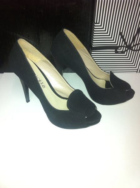 Peep Toe